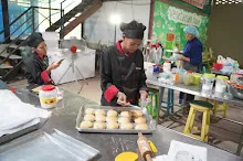 680716 ภาพทำขนมปัง ฐานงานแม่สะอาด Mothers Vegan Bakery 130.JPG