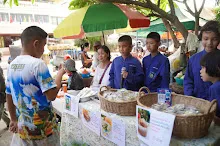 680615 สมุนพระราม ฝึกพาณิชย์บุญนิยม ขายสินค้า อุทยานบุญนิยม 3-2568 100.JPG