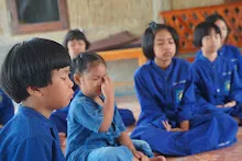 680527 ป.ต้น-อนุบาล เคารพธงชาติ ป.ปลาย กิจกรรม ถาคเช้า ก่อนไปกินข้าวศาลาฯ 95.jpeg