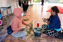 671230 สมุนพระรามแสดงร้องเพลง พิธีเปิดงานเพื่อฟ้าดิน คนมาดูงาน ทำ5ส ทำสวนบ่าย 344.jpg