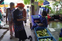 680622 สมุนพระราม ฝึกพาณิชย์บุญนิยม ขายสินค้า อุทยานบุญนิยม 122.jpeg