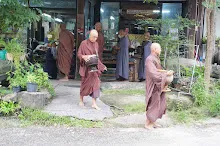 680720 สมุนพระราม ฝึกพาณิชย์บุญนิยม ขายสินค้า อุทยานบุญนิยม 6-2568 253.jpeg