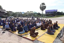 671025 พิธีตอกเสาเข็มแรก สถูปบูชาพ่อครู90.JPG