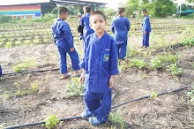 680714 สมุนพระรามร่วมงานวันบวร ถอนหญ้าสวนกตัญญูแผ่นดิน 19.JPG