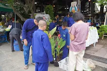 680720 สมุนพระราม ฝึกพาณิชย์บุญนิยม ขายสินค้า อุทยานบุญนิยม 6-2568 496.JPG