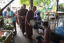 680601 สมุนพระราม ฝึกพาณิชย์บุญนิยม ขายสินค้าที่อุทยานบุญนิยม 2-2568 21.jpeg
