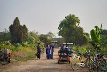680303 วันบวร เก็บมะเขือ ที่สวนลานกราบ นร.ม.3 ม.ปลาย ชาวชุมชน 8.jpg