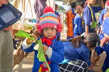 671230 สมุนพระรามแสดงร้องเพลง พิธีเปิดงานเพื่อฟ้าดิน คนมาดูงาน ทำ5ส ทำสวนบ่าย 117.jpg