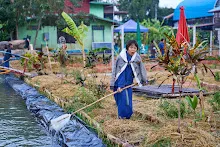 671225 สมุนพระรามเตรียมตัวไปแสดงที่ห้างสุนีย์ ในวันคริสมาสต์ 5.jpg
