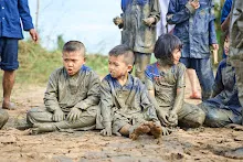 671106 กิจกรรมค่ายสมุนพระราม เล่นโคลนริมมูล194.jpg