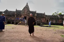 671016 เยี่ยมบ้านชนะชัย ที่บุรีรัมย์ บิณฯเช้า เยือนประสาทหินเขาพนมรุ้ง201.jpg