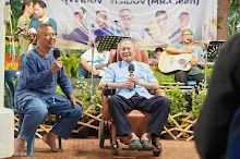 680703 เด็กสมุนพระรามนั่งรถไฟไปปฐมอโศก ร่วมงาน ๙๐ ปี ลุงจำลอง 191.jpeg