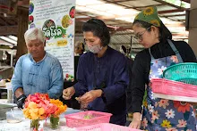 671124 สมุนพระราม ทำสลัดโรลแจก ที่โรงครัวกลาง 178.jpg
