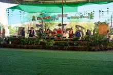 671230 สมุนพระรามแสดงร้องเพลง พิธีเปิดงานเพื่อฟ้าดิน คนมาดูงาน ทำ5ส ทำสวนบ่าย 289.jpg