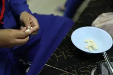 671115 ค่ายเปิดเทอมนักเรียนสัมมาฯ ฝึกทำอาหารและกินข้าว  9.JPG