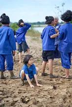 671106 กิจกรรมค่ายสมุนพระราม เล่นโคลนริมมูล2.jpg