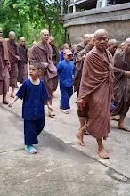 680606 สมุนพระรามร่วมเดินตามรอยโพธิสัตว์ งานอโศกรำลึก 48.jpeg