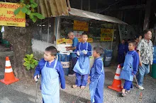 680629 สมุนพระราม ฝึกพาณิชย์บุญนิยม ขายสินค้า อุทยานบุญนิยม 4-2568 205.jpeg