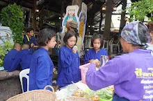 680720 สมุนพระราม ฝึกพาณิชย์บุญนิยม ขายสินค้า อุทยานบุญนิยม 6-2568 461.jpeg