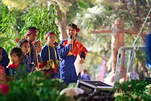671230 สมุนพระรามแสดงร้องเพลง พิธีเปิดงานเพื่อฟ้าดิน 45.jpg