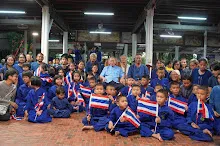 680703 เด็กสมุนพระรามนั่งรถไฟไปปฐมอโศก ร่วมงาน ๙๐ ปี ลุงจำลอง 232.jpeg