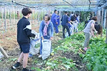 680209-12 นร. Horizon Middle School จาเกาหลี ศึกษาวัฒนธรรมบุญนิยม  บ้านราช 22.jpg