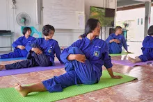 671212 สสธ.ม.4 ฝึกโยคะกับครูชมพู 28.jpg