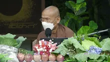 สื่อธรรมะพ่อครู ตอน เศรษฐกิจแบบคนจนคือเศรษฐกิจมหัศจรรย์ที่คนทั้งโลกแสวงหา  -_.mp4