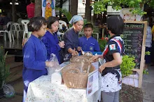 680622 สมุนพระราม ฝึกพาณิชย์บุญนิยม ขายสินค้า อุทยานบุญนิยม 162.jpeg