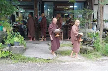 680720 สมุนพระราม ฝึกพาณิชย์บุญนิยม ขายสินค้า อุทยานบุญนิยม 6-2568 252.JPG
