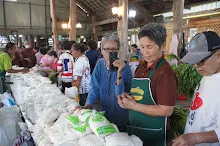 680713 สมุนพระราม ฝึกพาณิชย์บุญนิยม ขายสินค้า อุทยานบุญนิยม 5-2568 132.jpeg