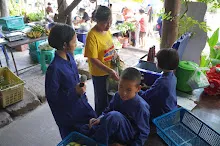 680622 สมุนพระราม ฝึกพาณิชย์บุญนิยม ขายสินค้า อุทยานบุญนิยม 206.jpeg