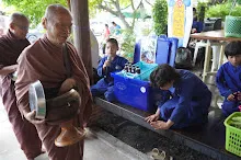 680629 สมุนพระราม ฝึกพาณิชย์บุญนิยม ขายสินค้า อุทยานบุญนิยม 4-2568 498.jpeg
