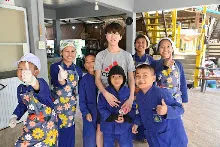 680209-12 นร. Horizon Middle School จาเกาหลี ศึกษาวัฒนธรรมบุญนิยม  บ้านราช 20.jpg