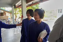 680109 สสธ.ม.4 ฝนเมล็ดพุทธรักษา ฝึกโยคะ สมุนพระรามชายช่วยร่อนทรายทำน้ำตก สวนน่ารัก 92.jpg