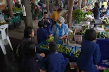 680720 สมุนพระราม ฝึกพาณิชย์บุญนิยม ขายสินค้า อุทยานบุญนิยม 6-2568 107.jpeg