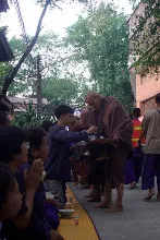690301 สสธ ม1  ร่วมงานพุทธา ปฐมอโศก 18.JPG