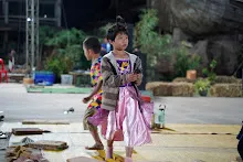 680111 การแสดงภาคค่ำในวันเด็กแห่งชาติ ราชธานีอโศก 308.jpg