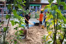 680109 สสธ.ม.4 ฝนเมล็ดพุทธรักษา ฝึกโยคะ สมุนพระรามชายช่วยร่อนทรายทำน้ำตก สวนน่ารัก 154.jpg