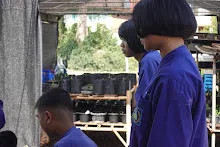 680202 สสธ.ม.3 ฝึกหัดเพาะชำต้นไม้แบบควบแน่น ไปสวนไวพลัง 466.JPG
