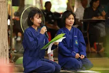 680519 พิธีรับชุดนักเรียนสัมมาสิกขาราชธานีอโศก ม.1 ม.4  14.JPG