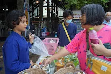 680720 สมุนพระราม ฝึกพาณิชย์บุญนิยม ขายสินค้า อุทยานบุญนิยม 6-2568 687.jpeg