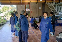 680101 กลุ่มอุโบสถศีล ไปเยี่ยม นร.สมุนพระรามที่โรงเรียน 8.jpg