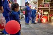 671225 สมุนพระรามร้องเพลงที่ห้างสุนีย์ ในวันคริสมาสต์ 188.jpg
