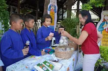 680615 สมุนพระราม ฝึกพาณิชย์บุญนิยม ขายสินค้า อุทยานบุญนิยม 3-2568 104.JPG