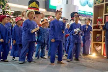 671225 สมุนพระรามร้องเพลงที่ห้างสุนีย์ ในวันคริสมาสต์ 147.jpg