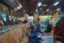 680527 ป.ต้น-อนุบาล เคารพธงชาติ ป.ปลาย กิจกรรม ถาคเช้า ก่อนไปกินข้าวศาลาฯ 183.jpeg