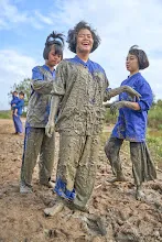 671106 กิจกรรมค่ายสมุนพระราม เล่นโคลนริมมูล111.jpg