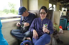 680703 เด็กสมุนพระรามนั่งรถไฟไปปฐมอโศก ร่วมงาน ๙๐ ปี ลุงจำลอง 78.jpeg