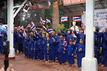 680703 เด็กสมุนพระรามนั่งรถไฟไปปฐมอโศก ร่วมงาน ๙๐ ปี ลุงจำลอง 214.jpeg